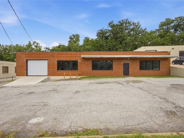 5629 Raytown Road, Kansas City, MO 64133