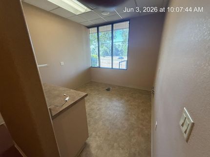 4970 Rocklin Rd #100, Unit 100, Rocklin, CA 95677 Photo