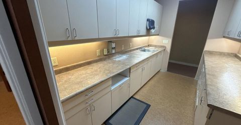 4970 Rocklin Rd #100, Unit 100, Rocklin, CA 95677 Photo