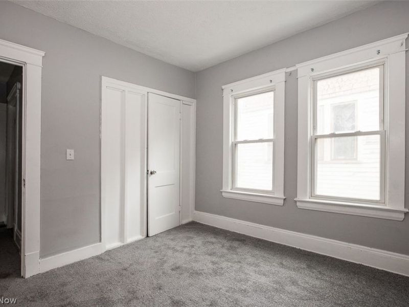 9421 Parkview Avenue, Cleveland, OH 44104 Photo 28