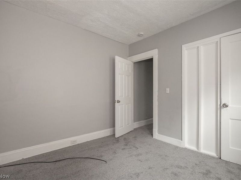 9421 Parkview Avenue, Cleveland, OH 44104 Photo 29
