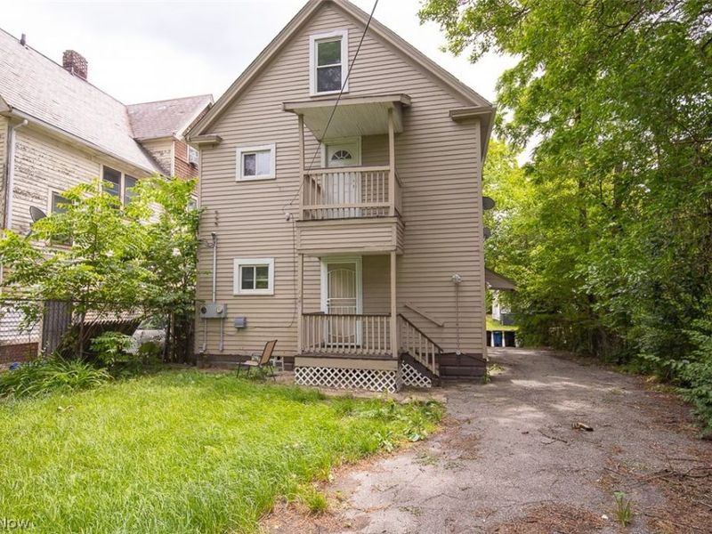 9421 Parkview Avenue, Cleveland, OH 44104 Photo 41