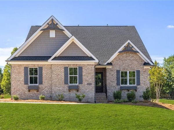 8305 Pyramid Drive , Summerfield, NC 27358