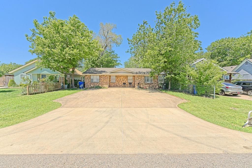119 W Frank Street, Unit 121, Norman, OK 73069 Main Photo