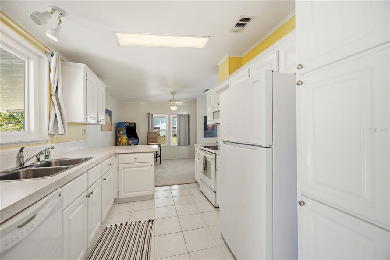 27 Turtle Bay Circle, Englewood, FL 34224 Photo