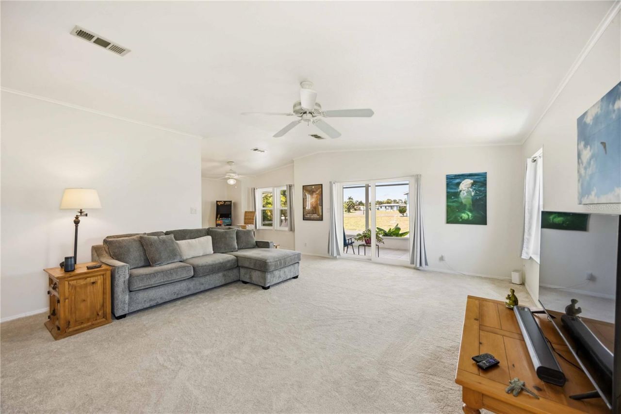 27 Turtle Bay Circle, Englewood, FL 34224 Photo