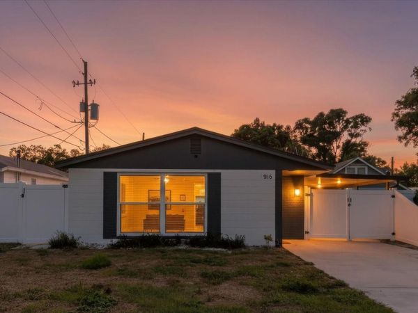 916 17TH STREET N, ST PETERSBURG, FL 33713