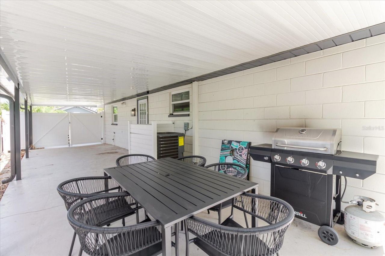 916 17th Street N, Saint Petersburg, FL 33713 Photo
