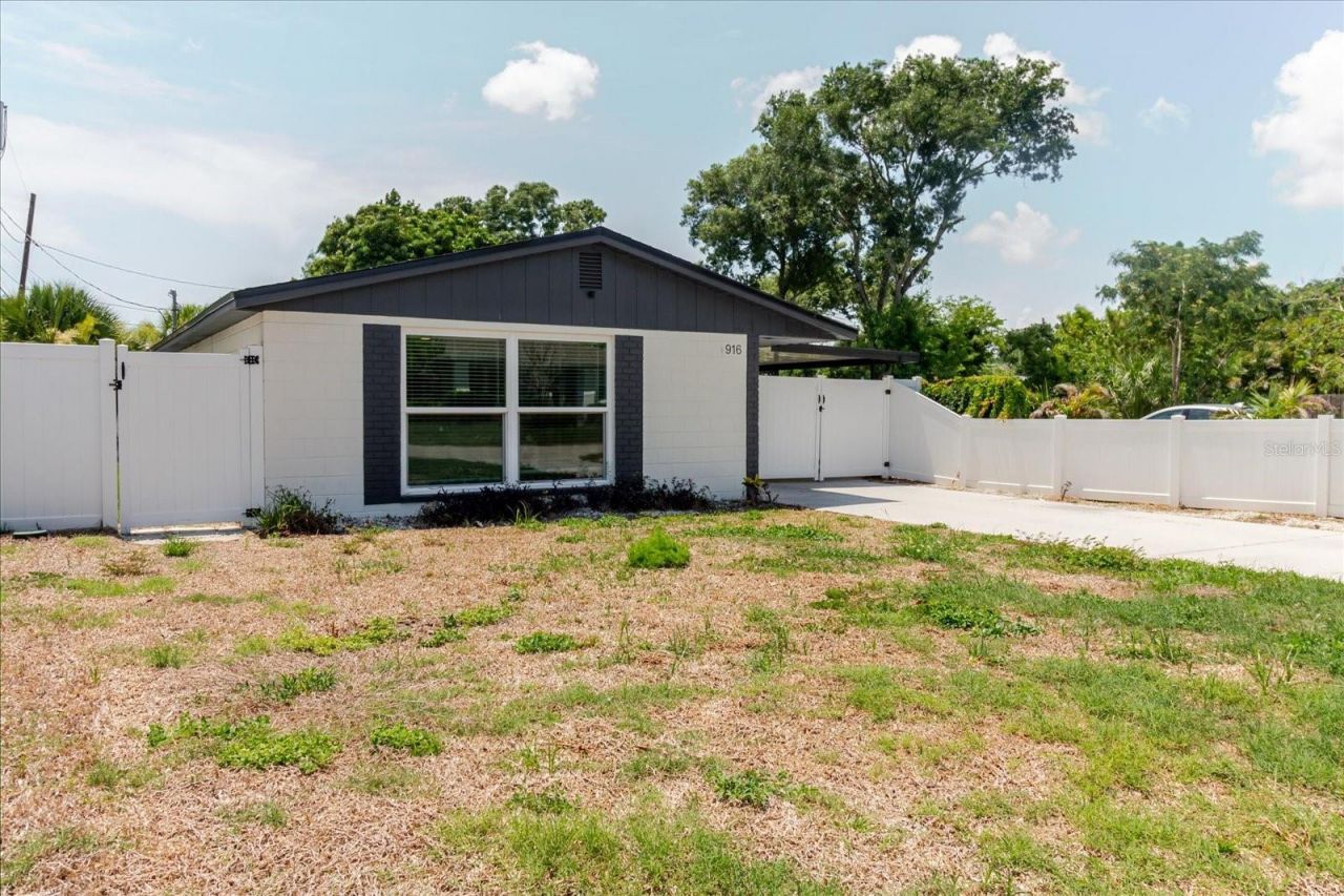 916 17th Street N, Saint Petersburg, FL 33713 Photo