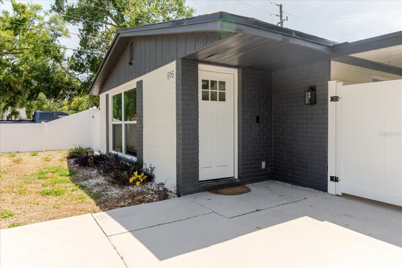 916 17th Street N, Saint Petersburg, FL 33713 Photo