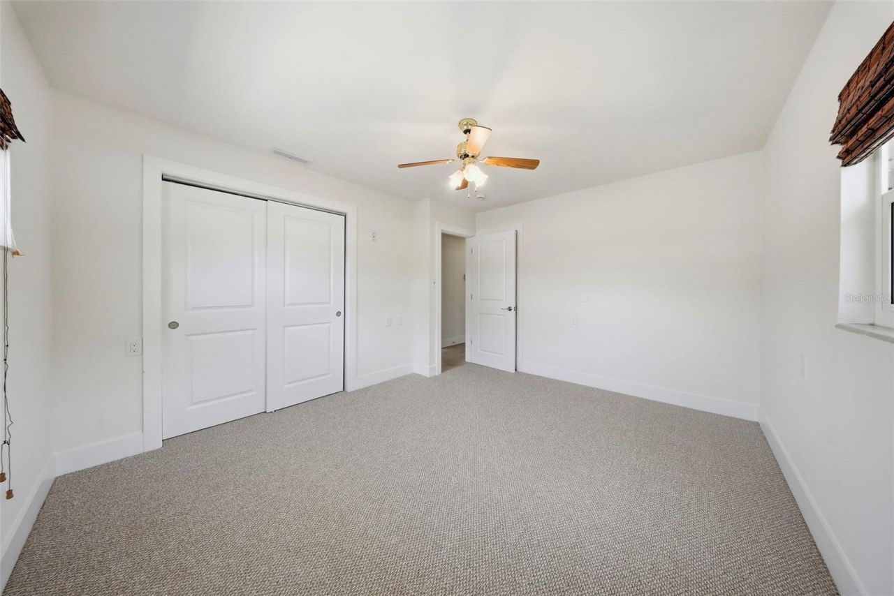 7039 Hibiscus Avenue S, South Pasadena, FL 33707 Photo
