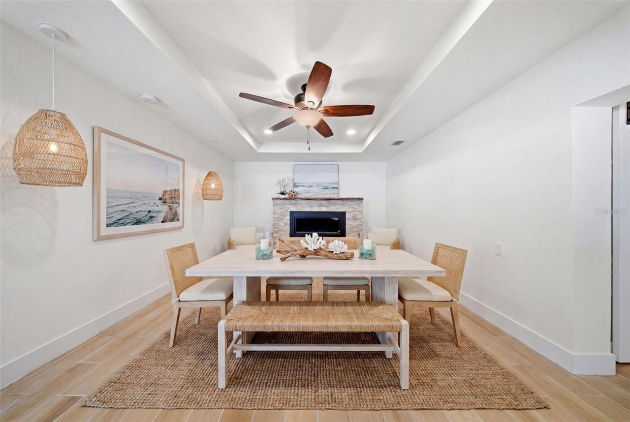 7039 Hibiscus Avenue S, South Pasadena, FL 33707 Photo