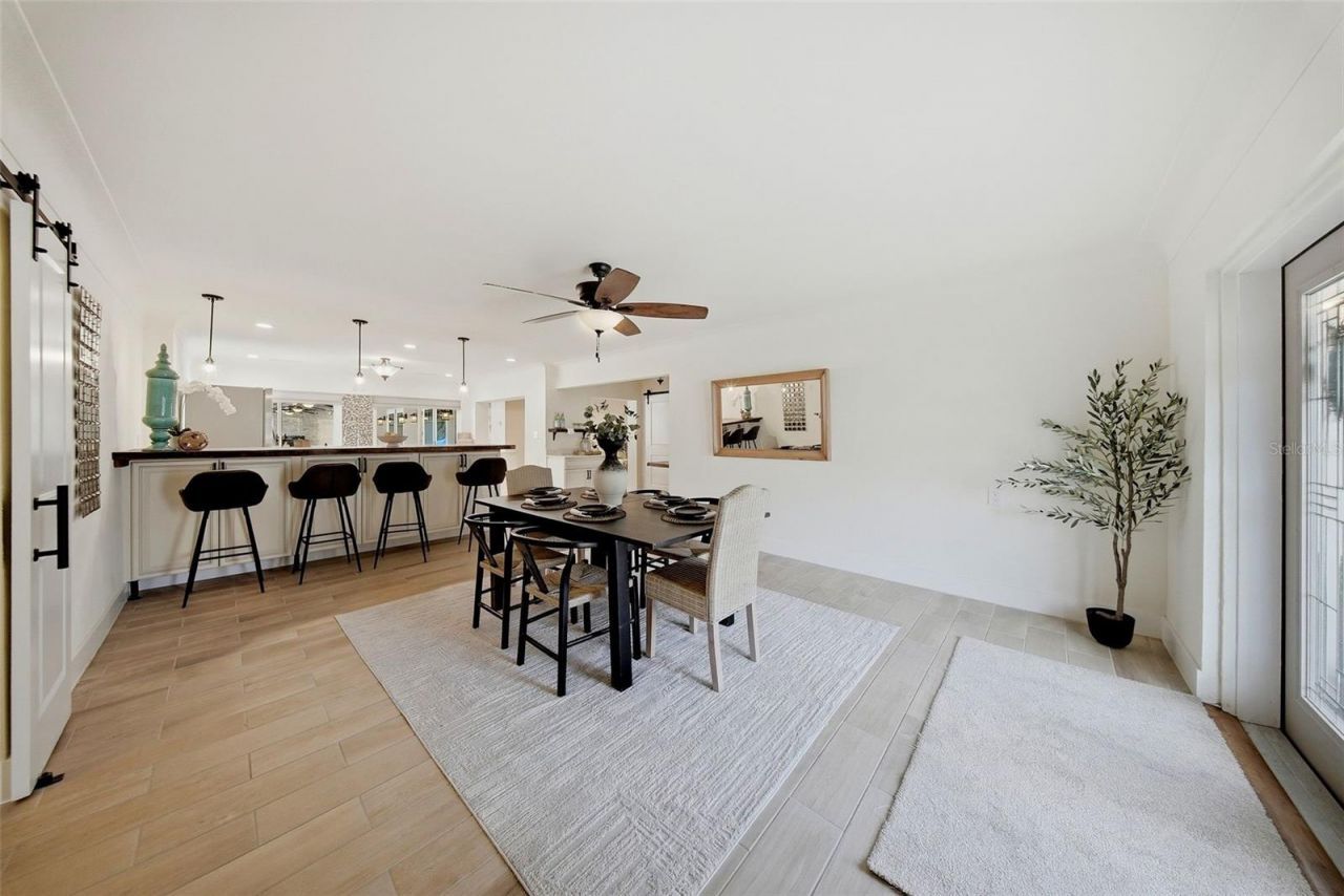 7039 Hibiscus Avenue S, South Pasadena, FL 33707 Photo