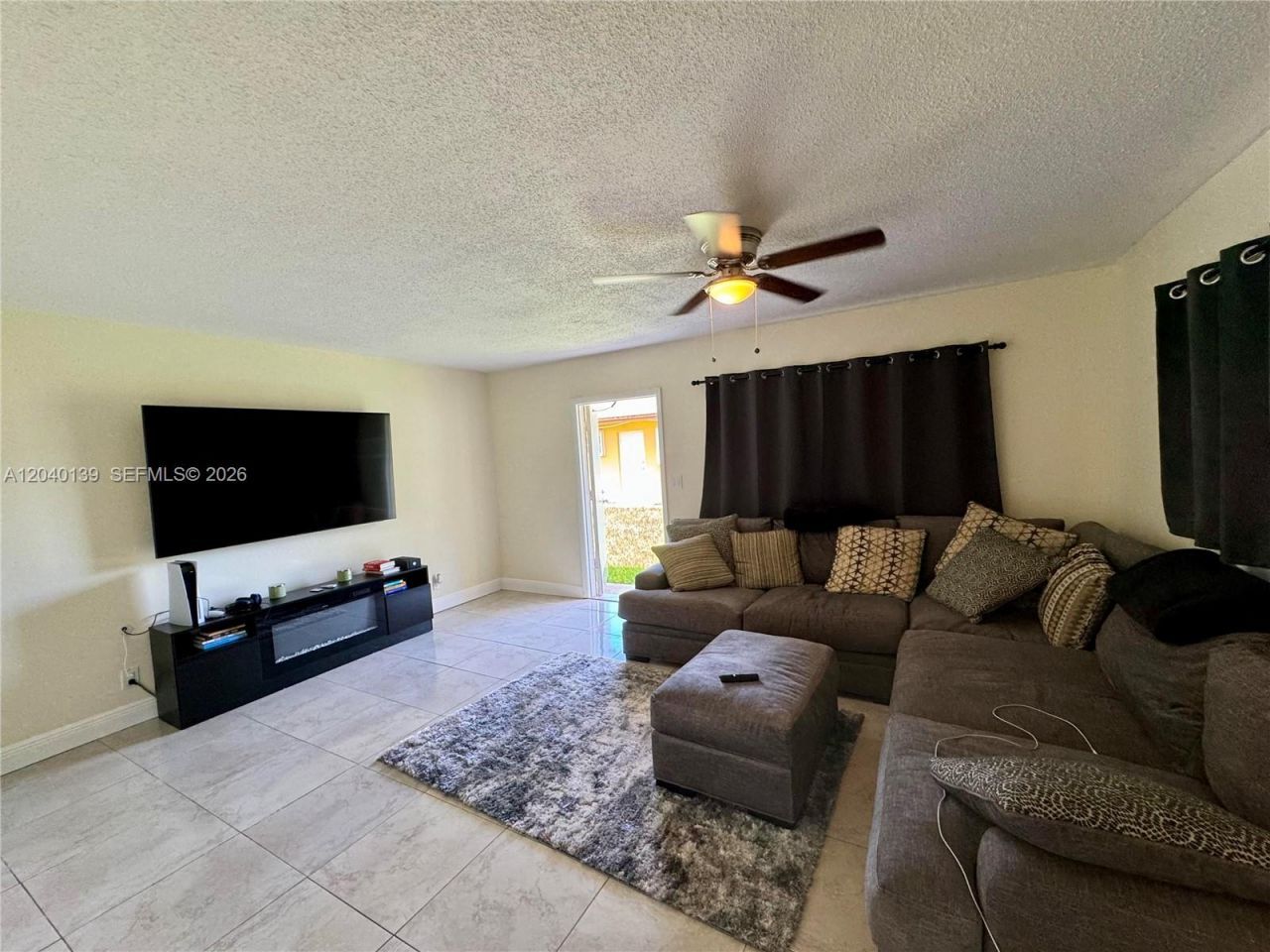 1727 SW 21st St, Fort Lauderdale, FL 33315 Photo