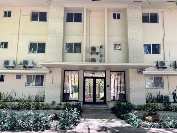 1014 Salzedo St , Unit 309, Coral Gables, FL 33134