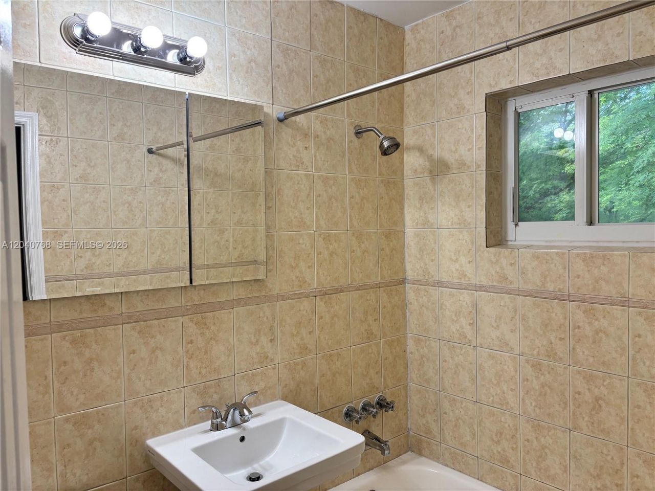 1014 Salzedo St , Unit 309, Coral Gables, FL 33134 Photo