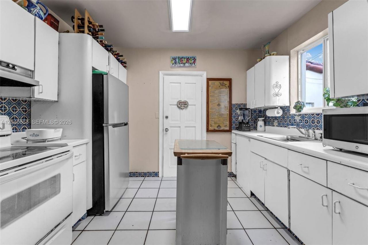 1851 SW 21st Ter, Miami, FL 33145 Photo