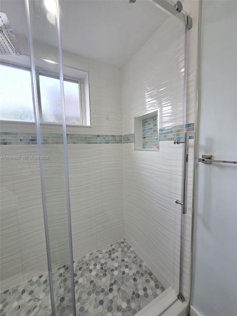 17324 NW 74th Ave, Unit 102, Hialeah, FL 33015 Photo