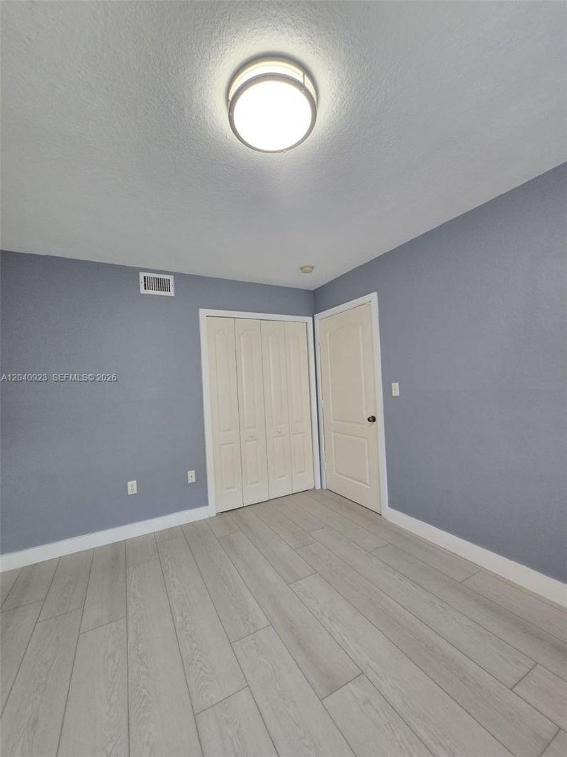 17324 NW 74th Ave, Unit 102, Hialeah, FL 33015 Photo