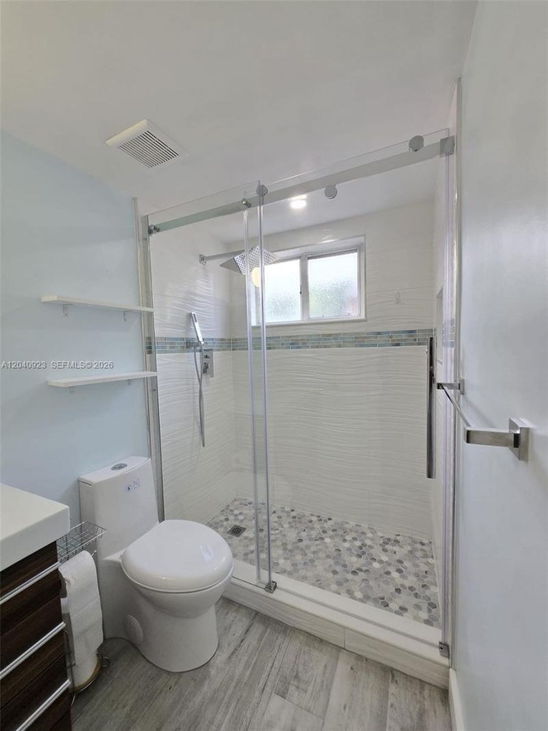 17324 NW 74th Ave, Unit 102, Hialeah, FL 33015 Photo
