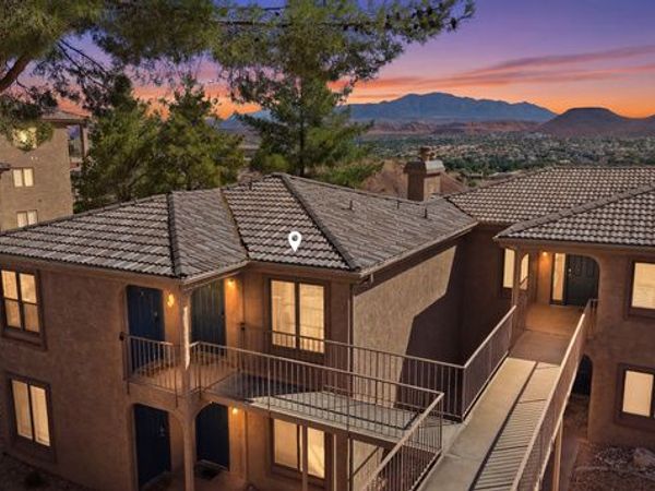 860 S VILLAGE RD , Unit V7, St. George, UT 84770
