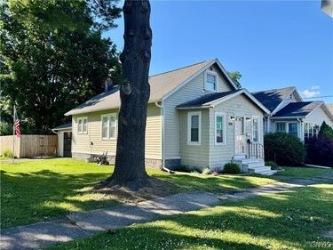 1028 Tabor Place, Utica, NY 13502