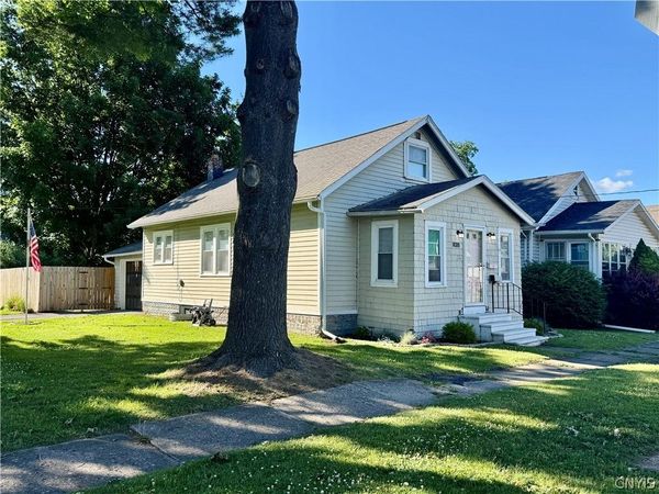 1028 Tabor Place, Utica, NY 13502