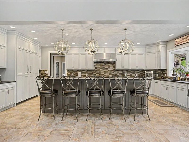 1973 W Alex Bell Road, Dayton, OH 45459 Photo 23