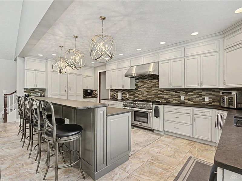 1973 W Alex Bell Road, Dayton, OH 45459 Photo 24