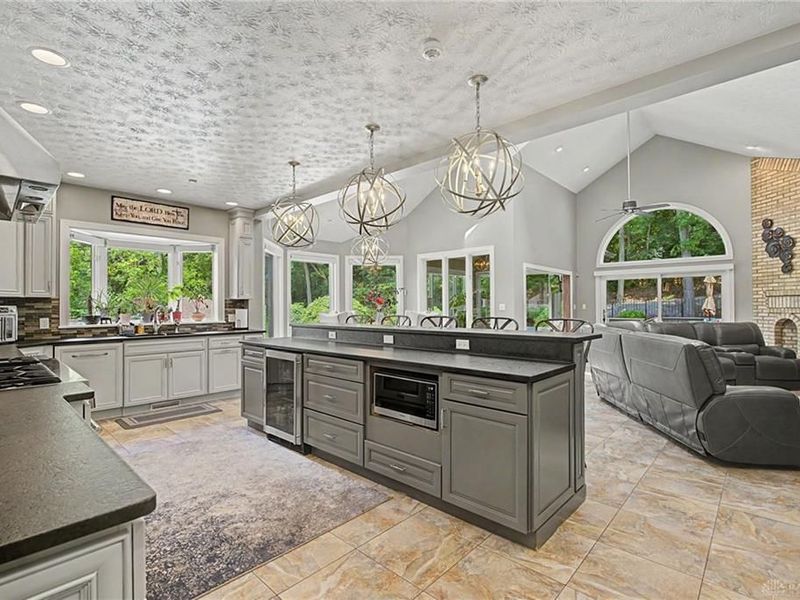 1973 W Alex Bell Road, Dayton, OH 45459 Photo 28