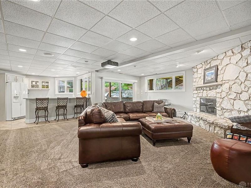 1973 W Alex Bell Road, Dayton, OH 45459 Photo 44