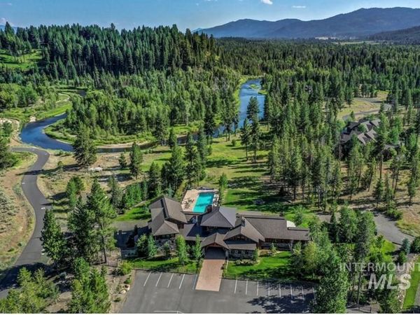 29 Moonflower Ct, McCall, ID 83638