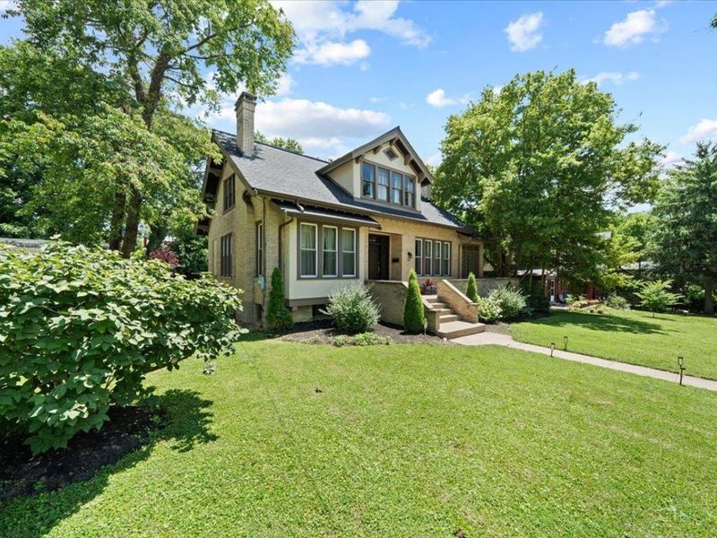 520 Purcell Avenue, Cincinnati, OH 45205 Photo 2