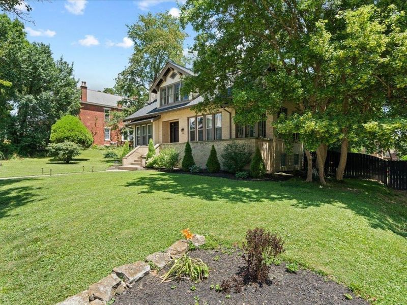 520 Purcell Avenue, Cincinnati, OH 45205 Photo 3