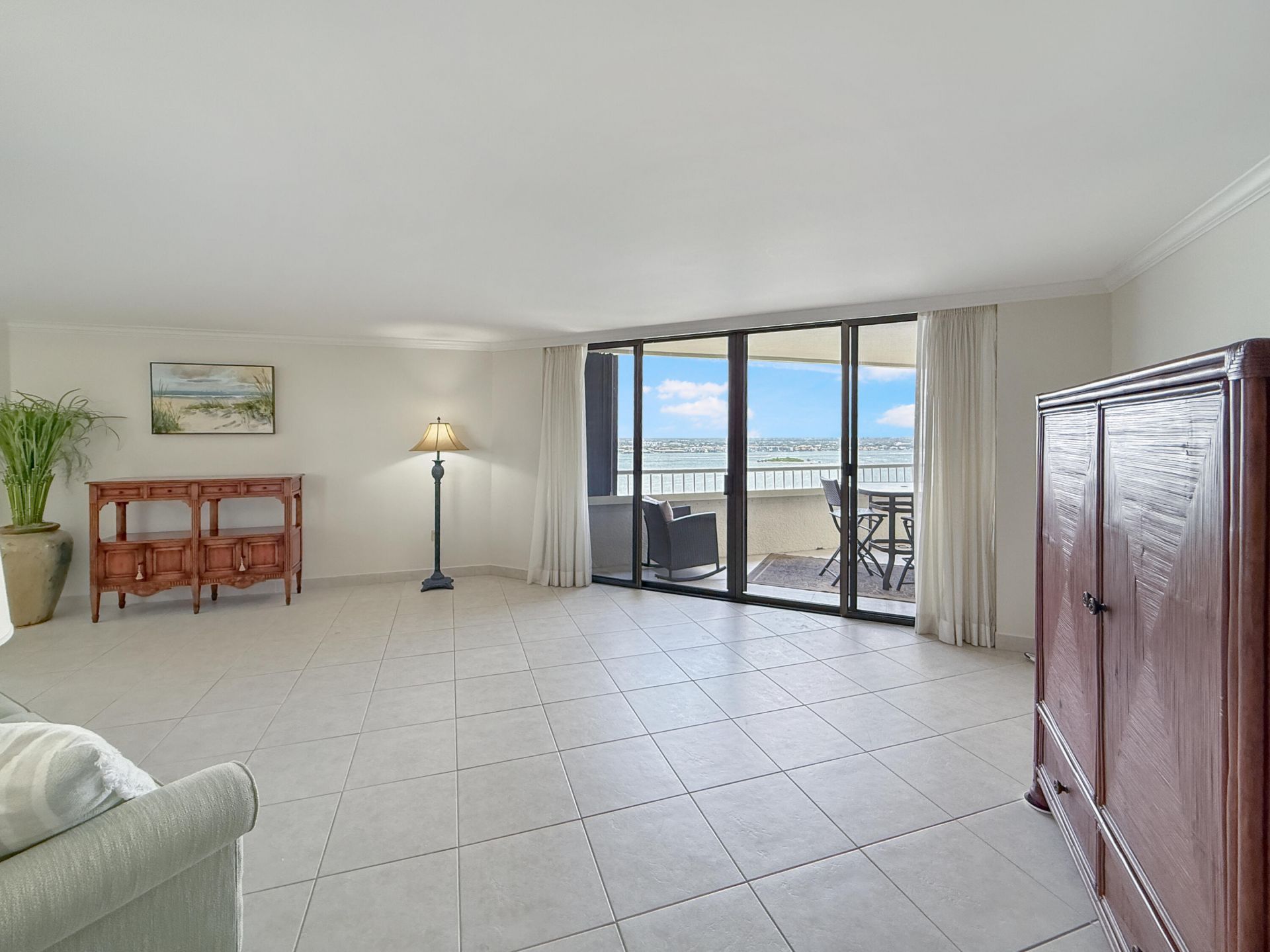 5080 N Ocean Drive, Unit 20c, Singer Island, FL 33404 Photo