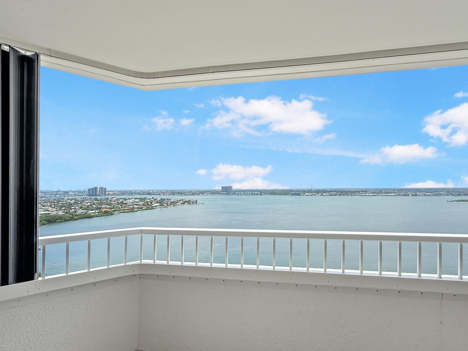 5080 N Ocean Drive, Unit 20c, Singer Island, FL 33404 Photo