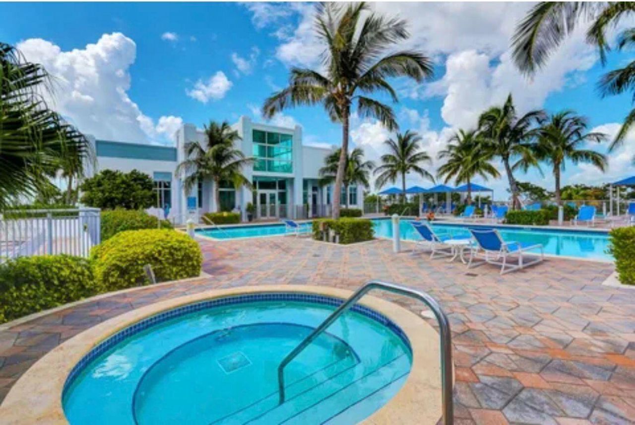 300 S Australian Avenue, Unit 1202, West Palm Beach, FL 33401 Photo
