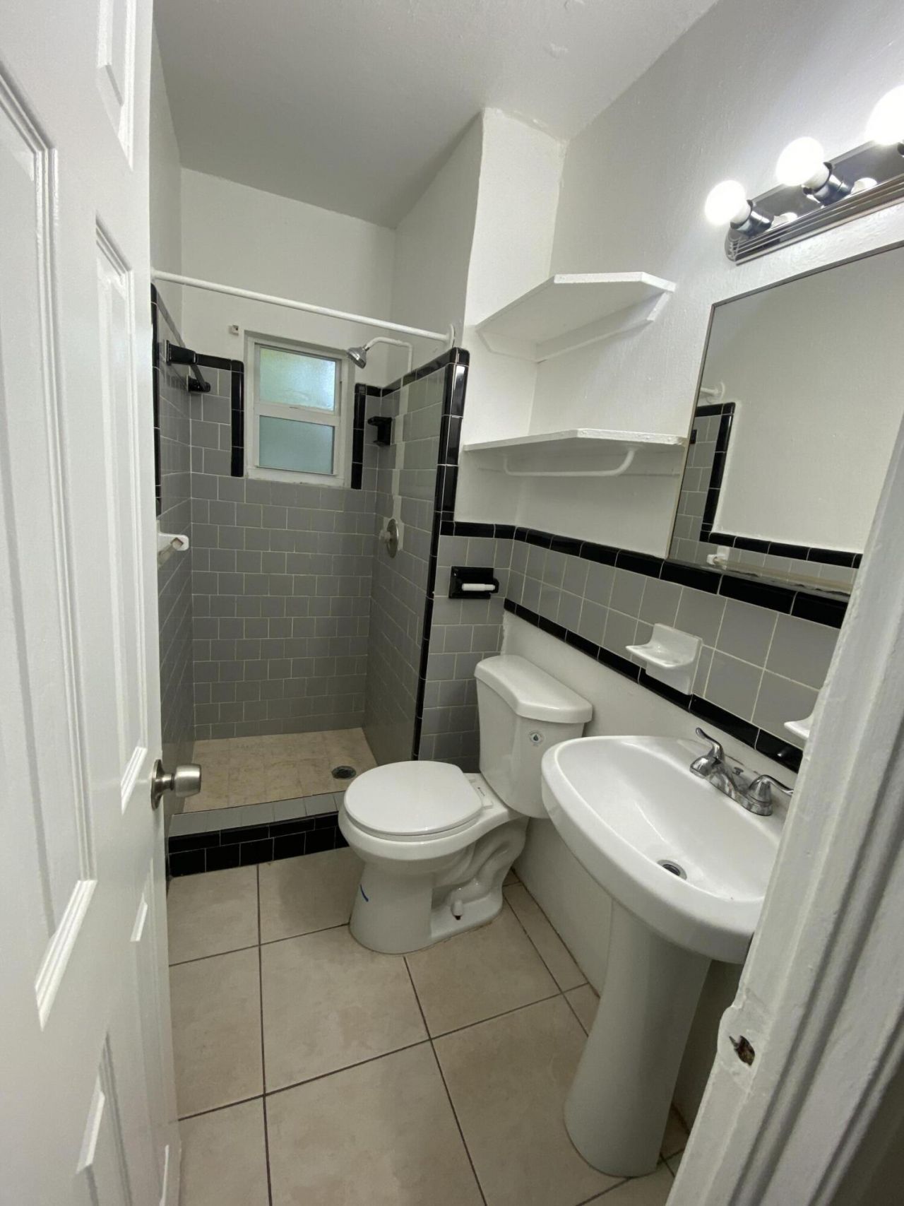 1448 NW 4th Street, Fort Lauderdale, FL 33311 Photo