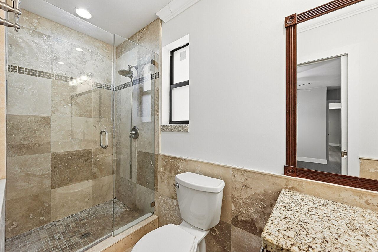 8370 NW 26th Place, Sunrise, FL 33322 Photo
