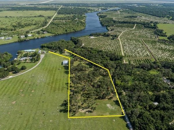 5247 County Rd 78 , LABELLE, FL 33935