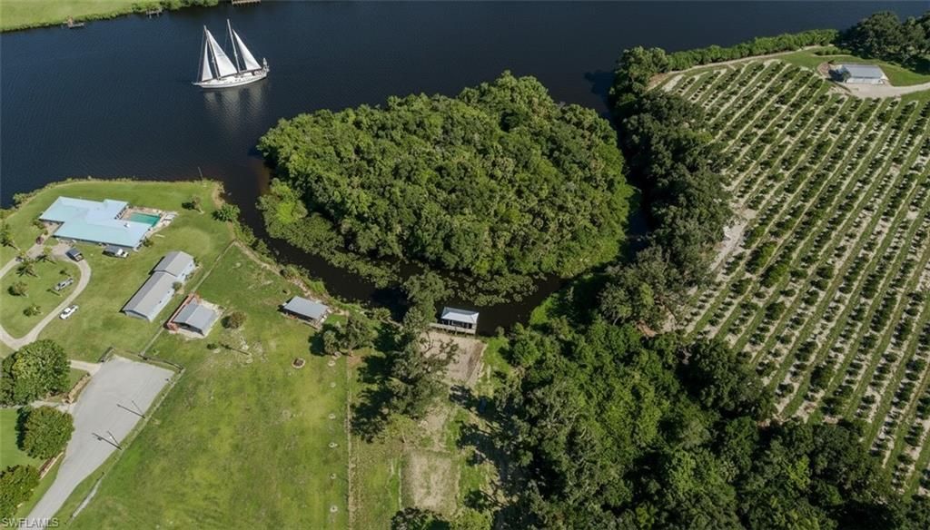 5247 County Rd 78 , Labelle, FL 33935 Photo