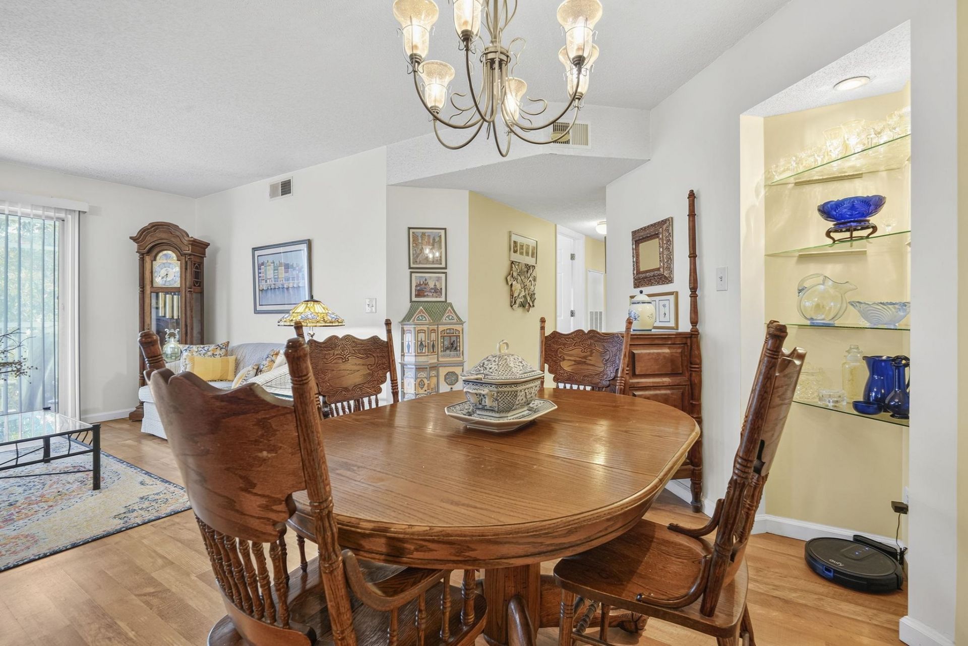 2150 Clearwater Dr. Photo 16