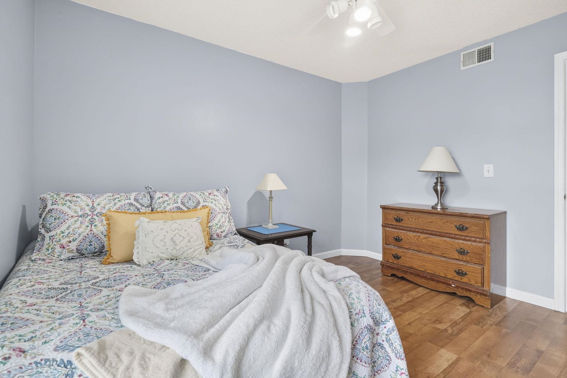 2150 Clearwater Dr. Photo 27