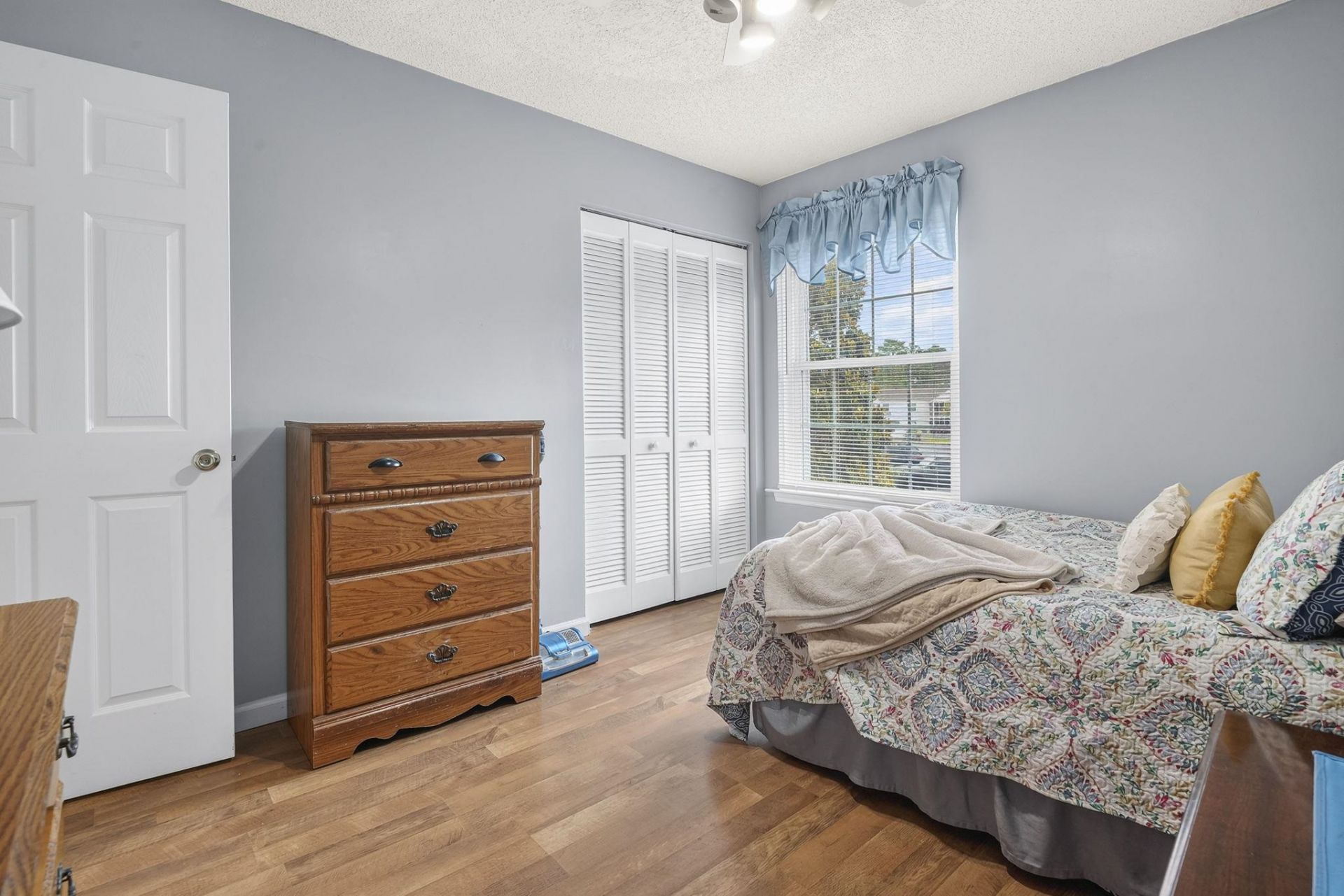 2150 Clearwater Dr. Photo 28