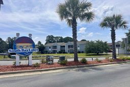 2150 Clearwater Dr. photo 4