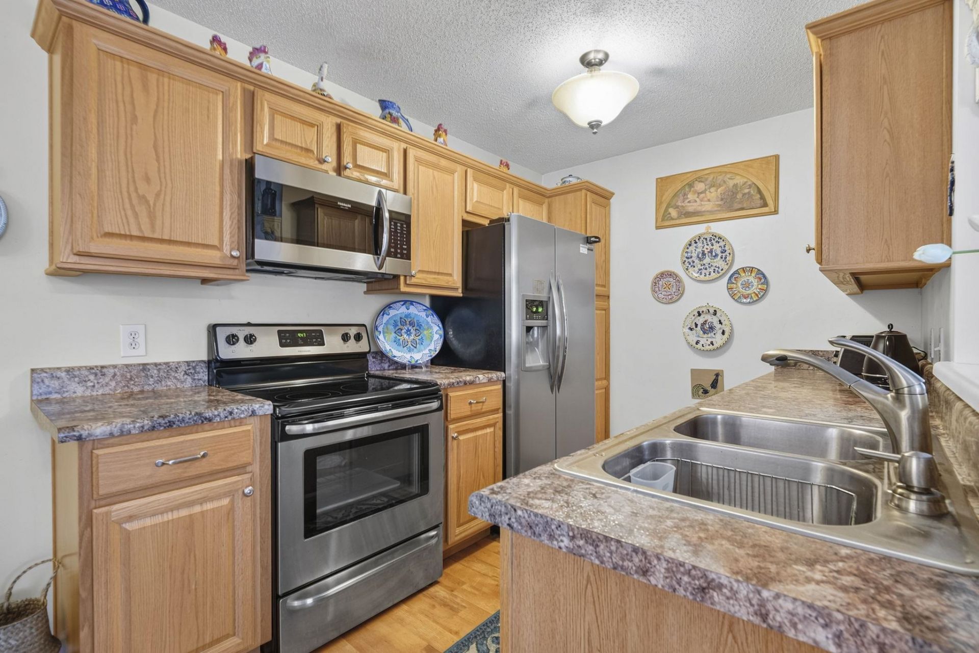2150 Clearwater Dr. Photo 6