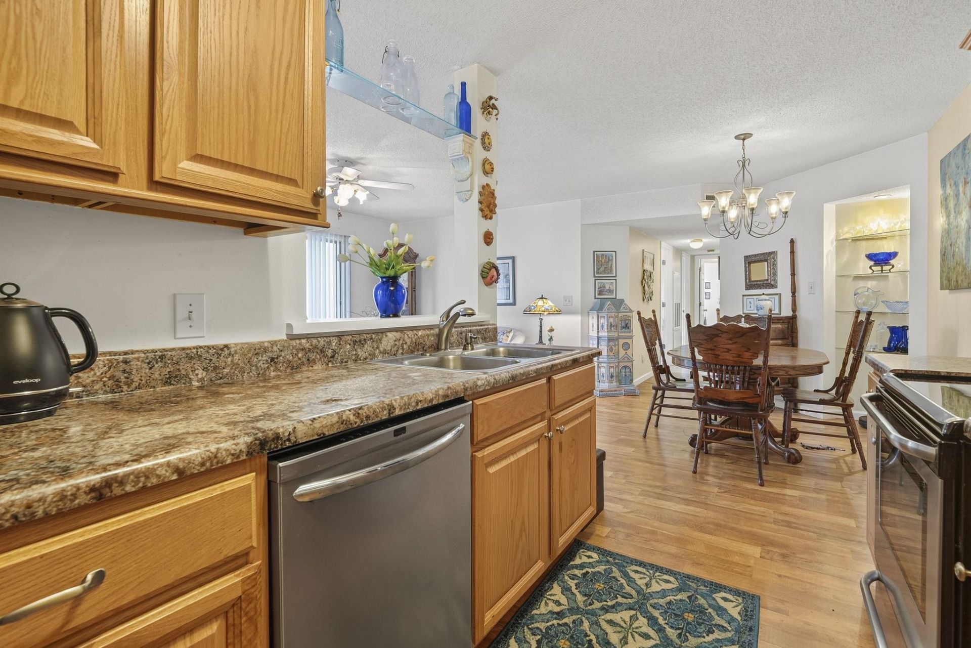 2150 Clearwater Dr. Photo 9
