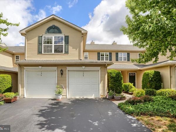 136 CARDINAL LANE, HUMMELSTOWN, PA 17036
