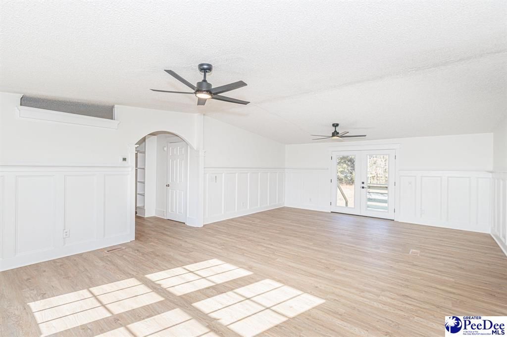 2179 Jasmine Rd. Photo 4