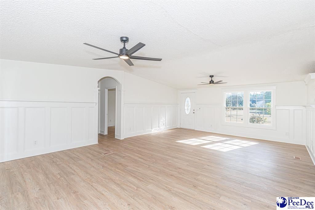2179 Jasmine Rd. Photo 5